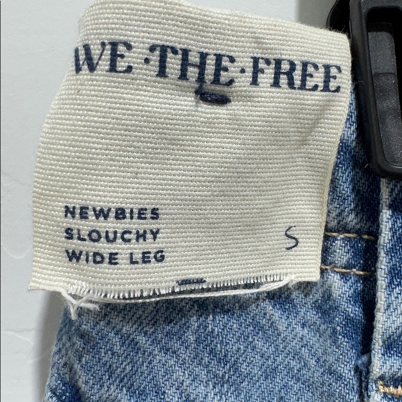 We The Free Newbies Solid Slouchy Baggy Jeans High Rise Casual Size Small - Picture 9 of 12